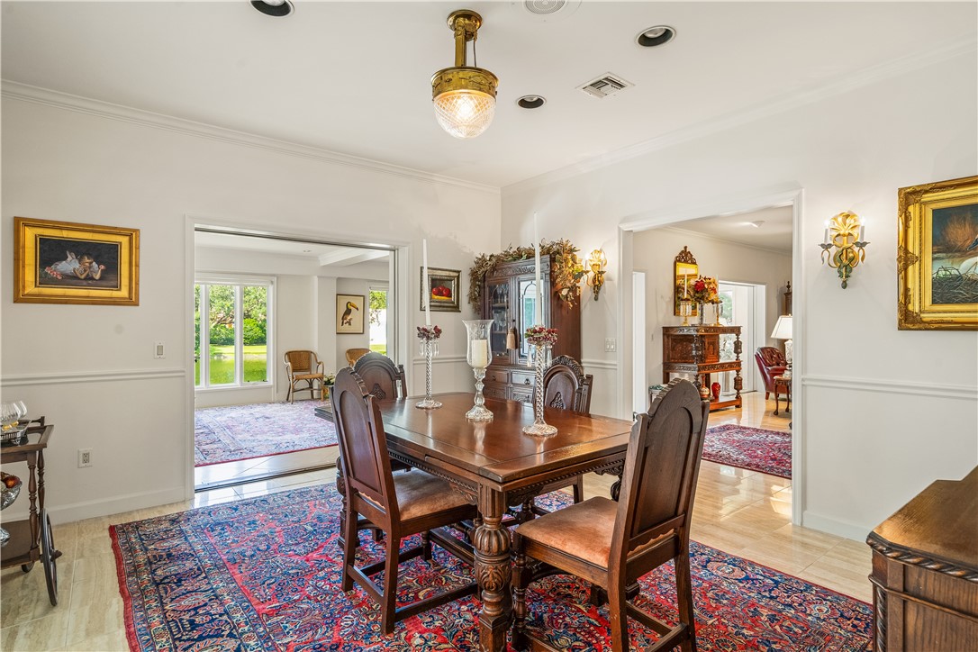 275 Coconut Palm Road