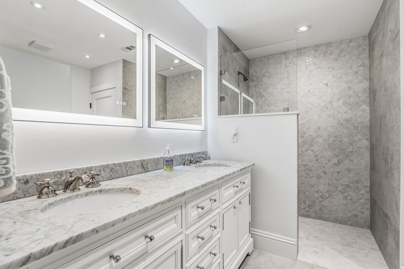 8402 Red Bay Court 8402