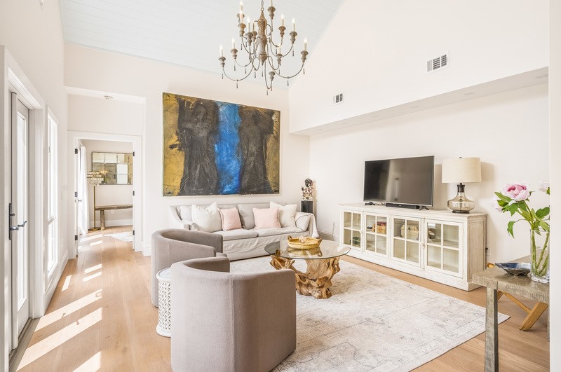 8402 Red Bay Court 8402