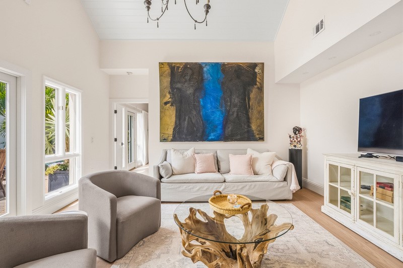 8402 Red Bay Court 8402