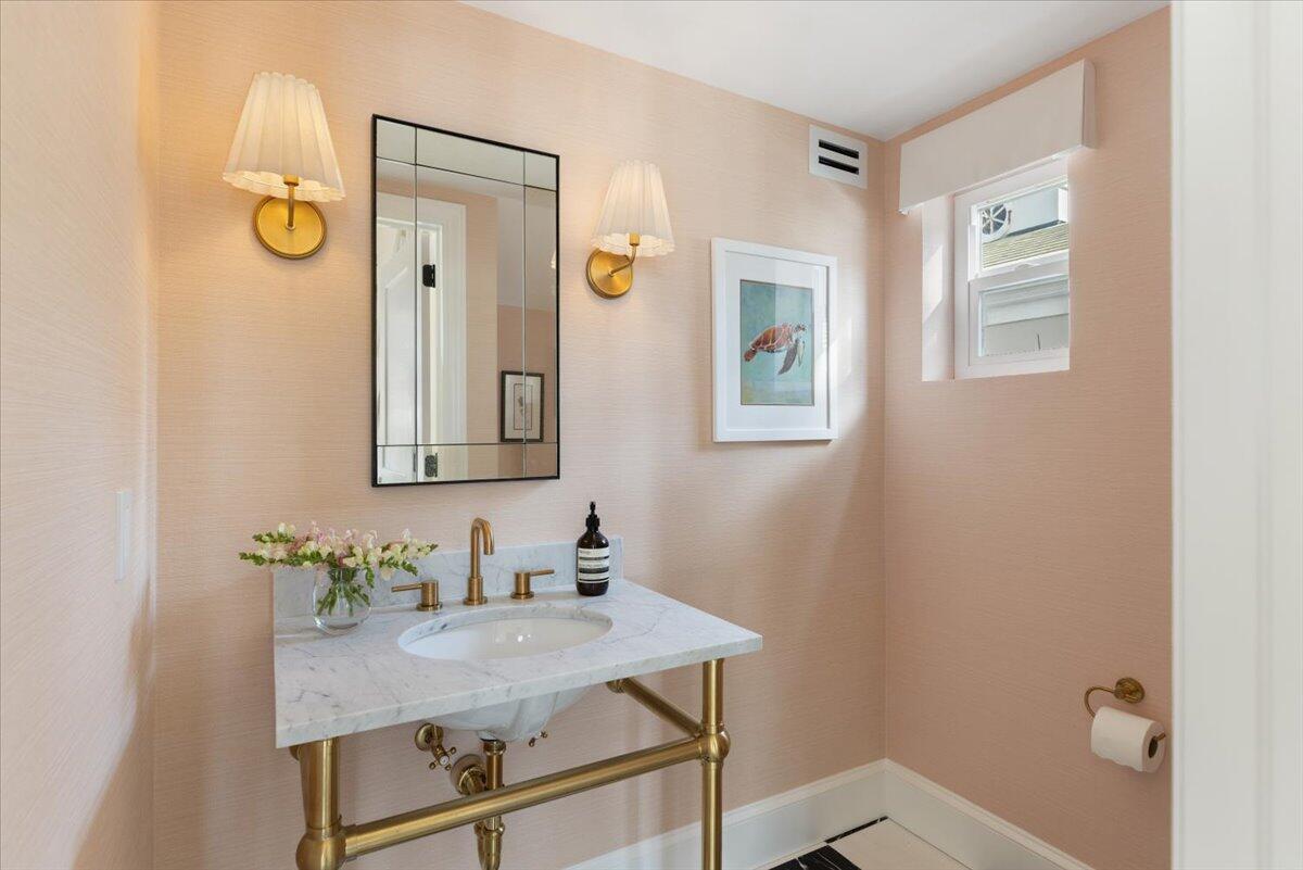 171 S Camelia Court, Indian River Shores