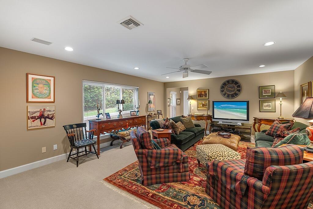 290 Bermuda Bay Lane