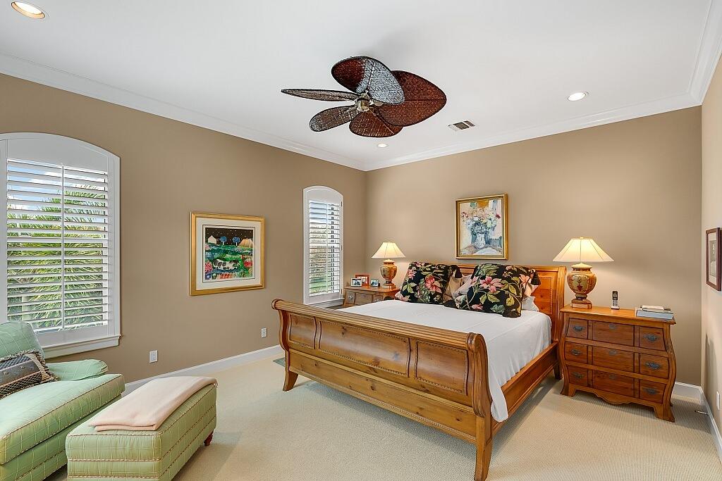 290 Bermuda Bay Lane