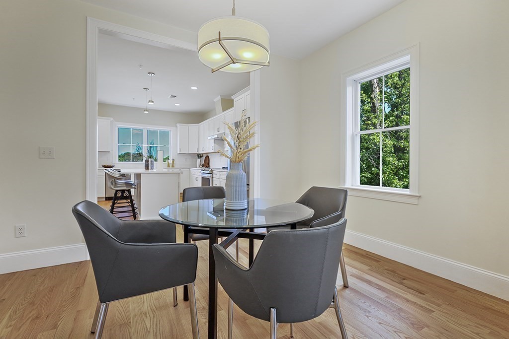 68 Chestnut Street # 4