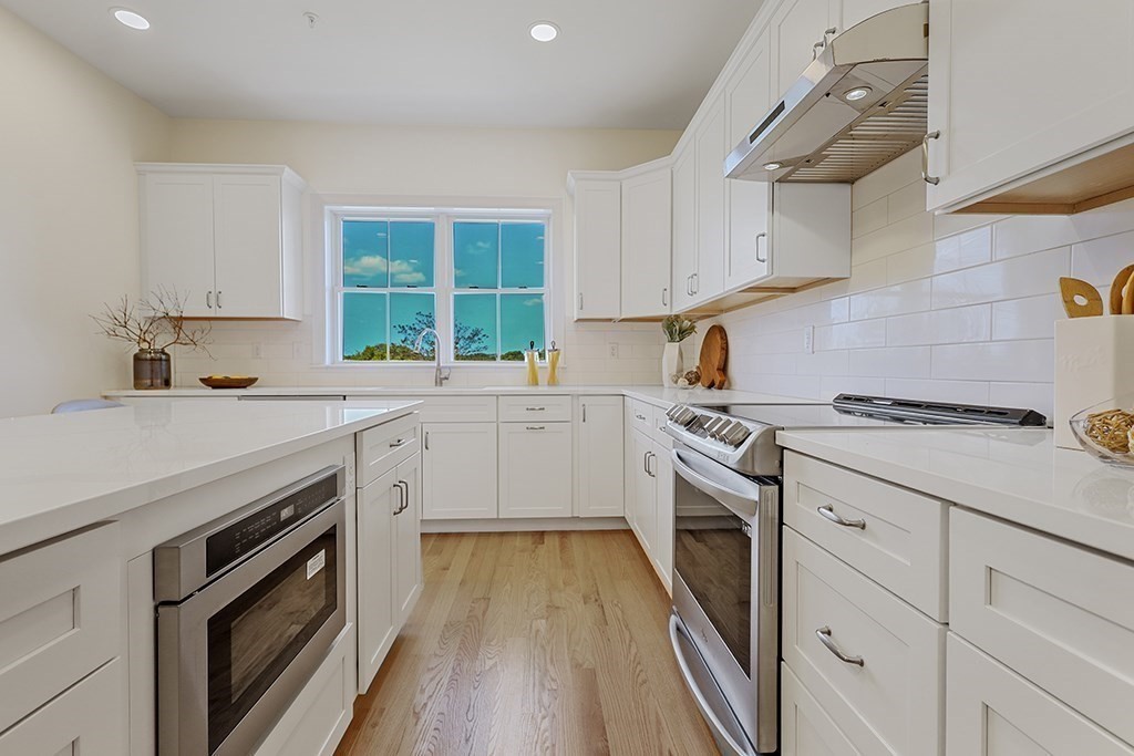 68 Chestnut Street # 4