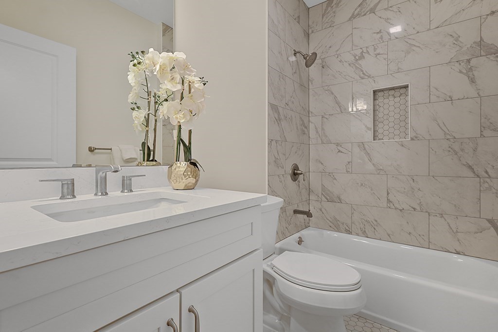 68 Chestnut Street # 4