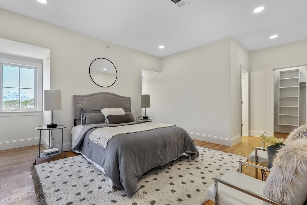 68 Chestnut Street # 3