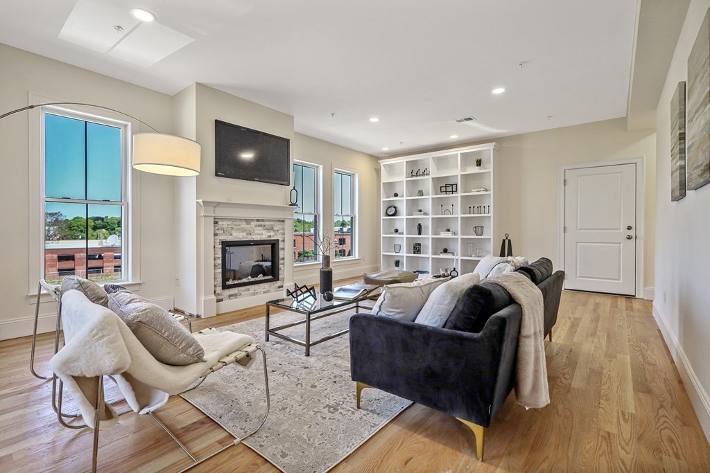 68 Chestnut Street # 3