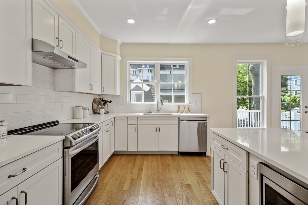 68 Chestnut Street # 3