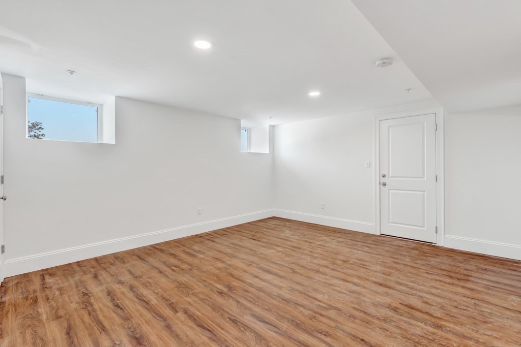 68 Chestnut Street # 1