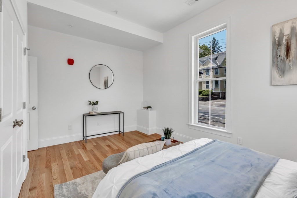 68 Chestnut Street # 1