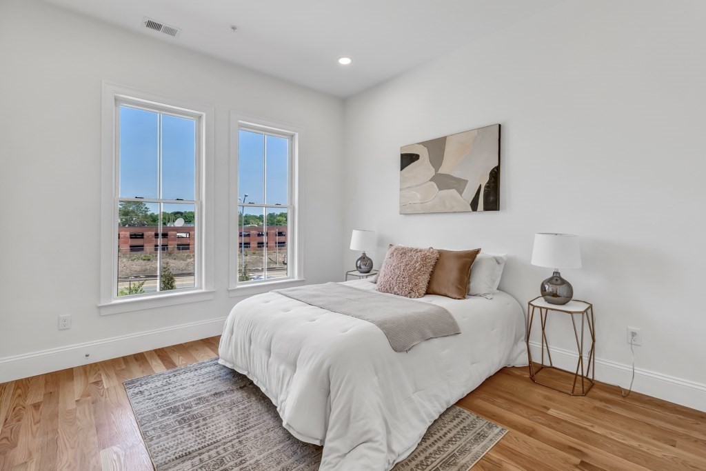 68 Chestnut Street # 1