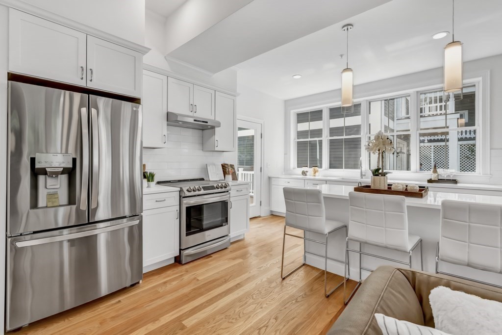 68 Chestnut Street # 1