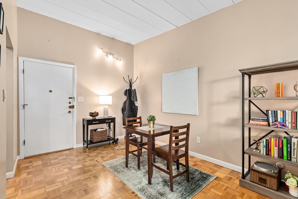 300 Tremont # 14