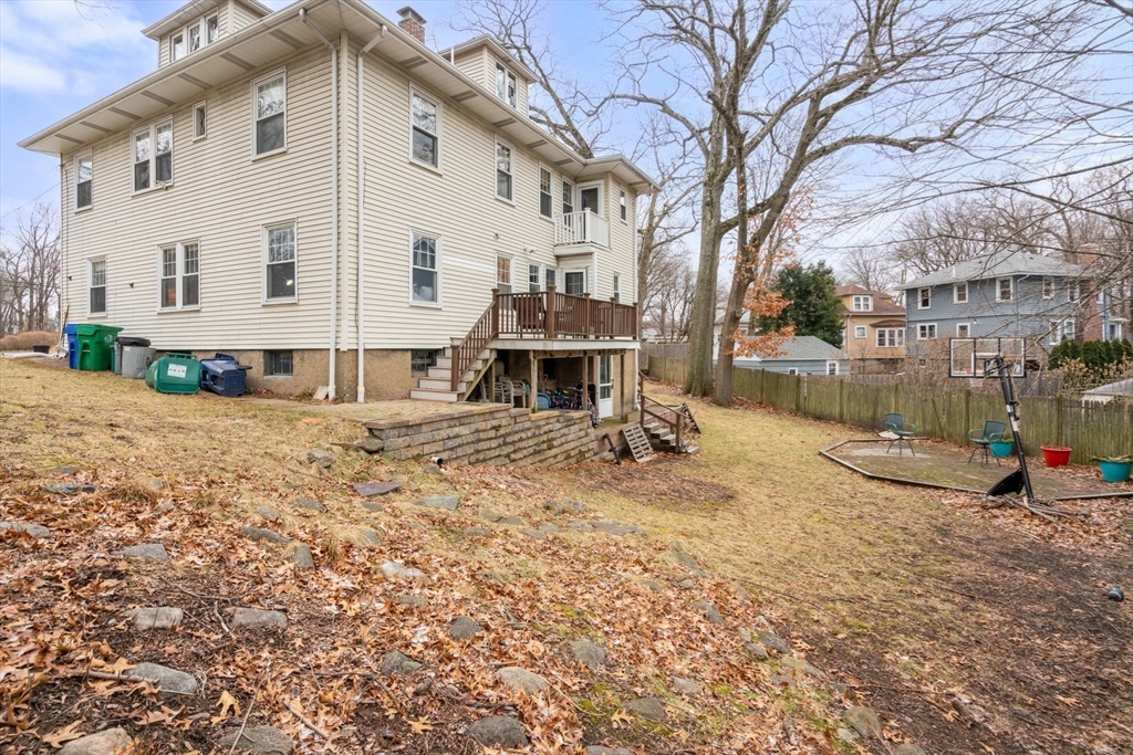 386 Wolcott St. # 1