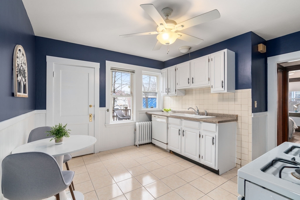 386 Wolcott St. # 1