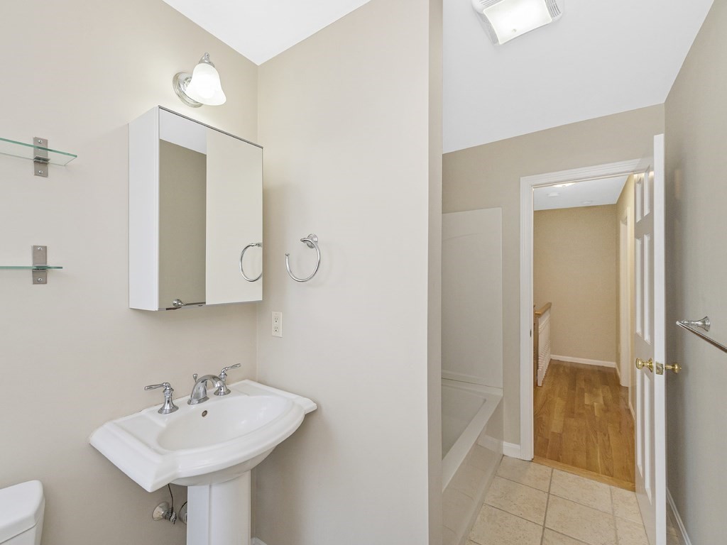 117-119 River Street