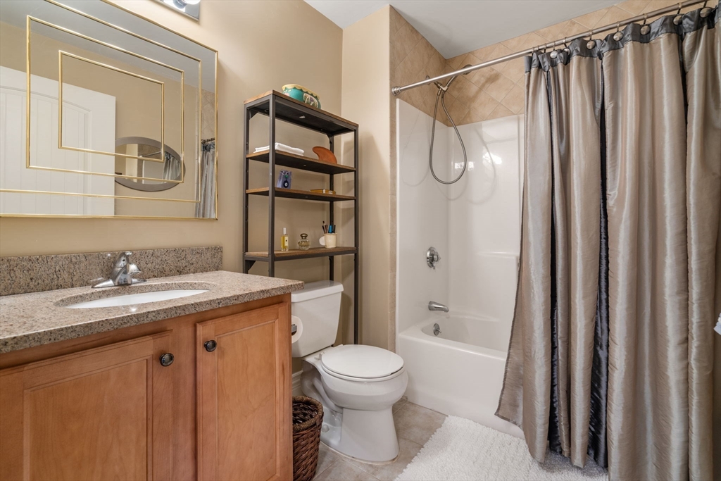12 Russell Rd # 207