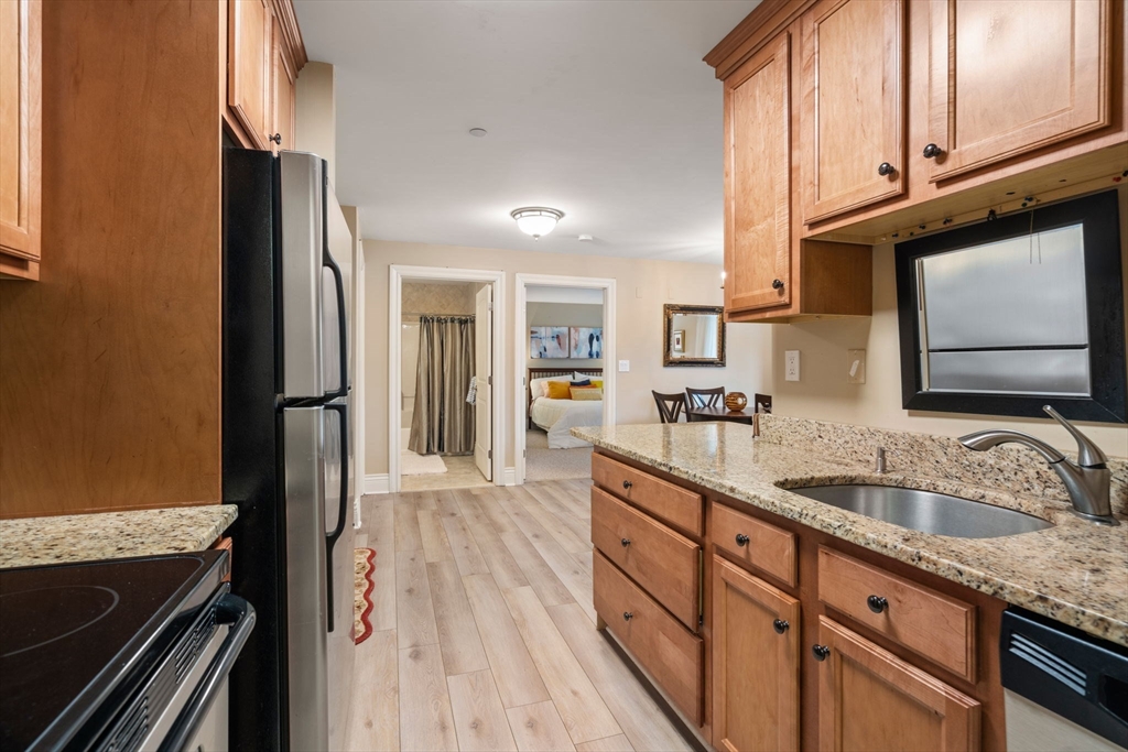 12 Russell Rd # 207
