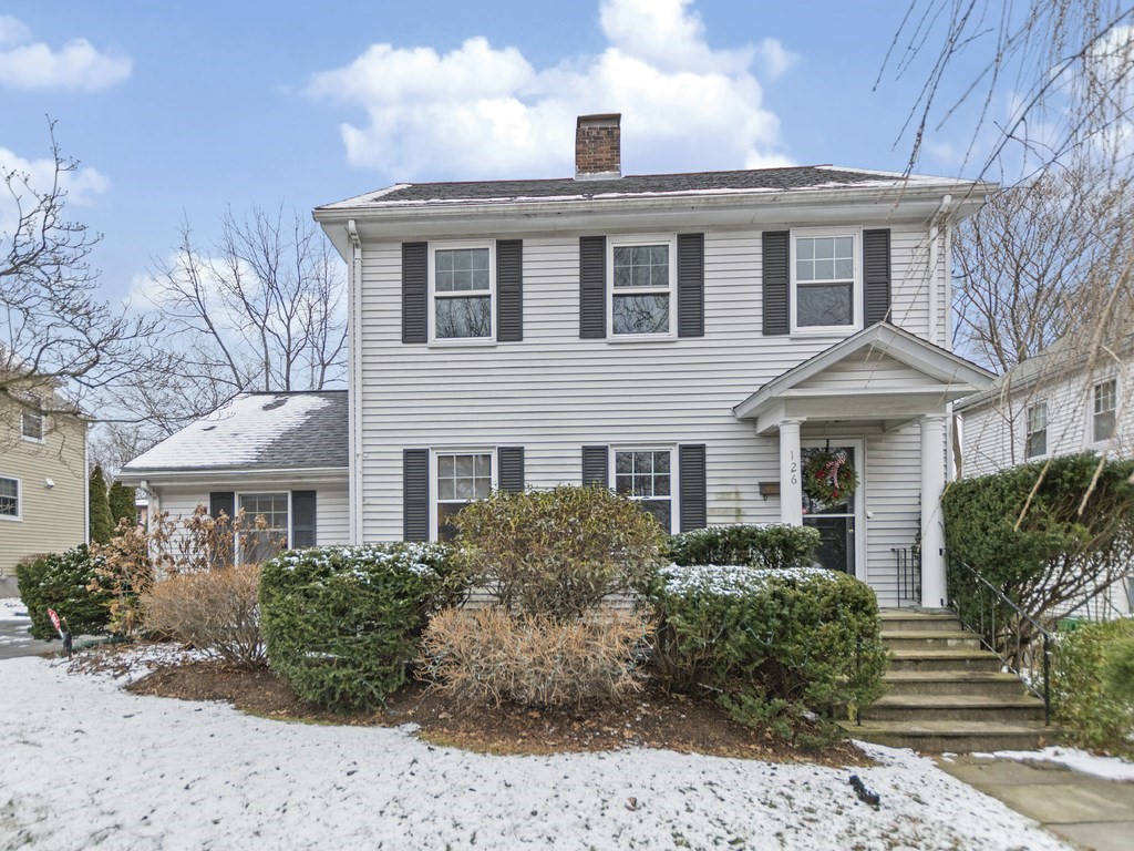 126 Jackson St