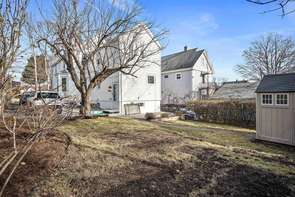 116 Pearl St