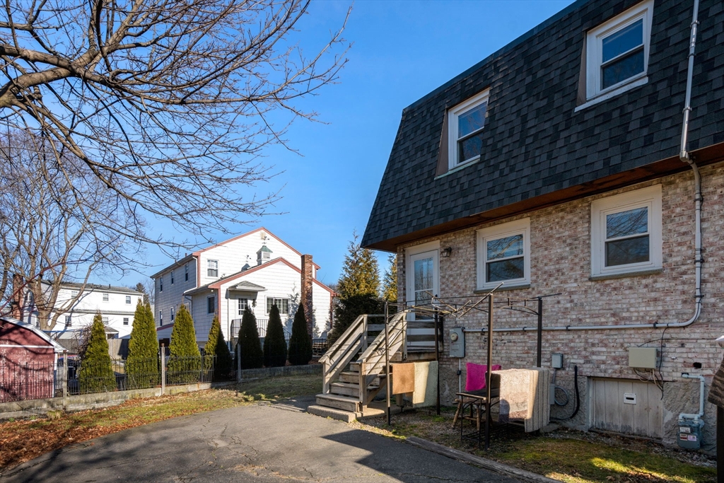 19 Moreland Ave # 19