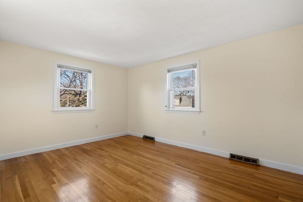 19 Moreland Ave # 19