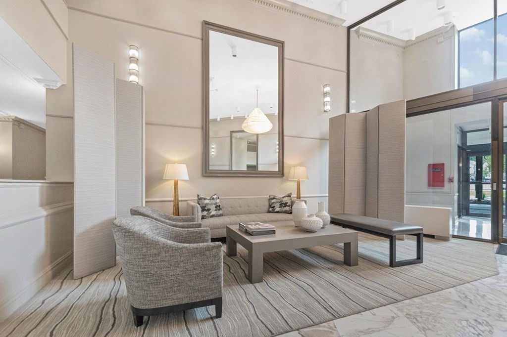 280 Boylston St # 408