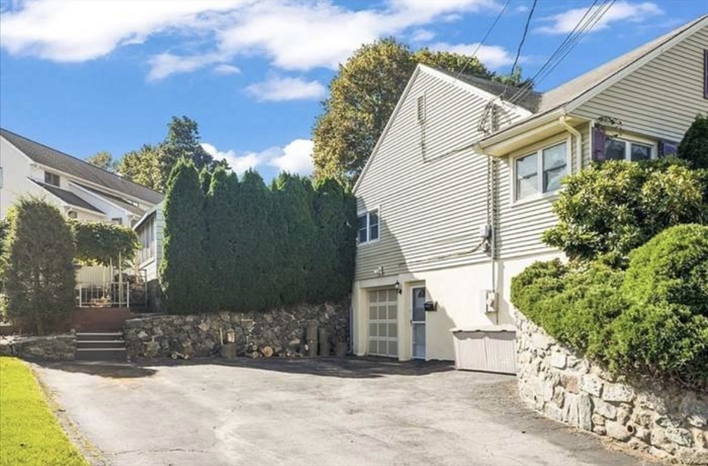 3 Greenview Rd # 3