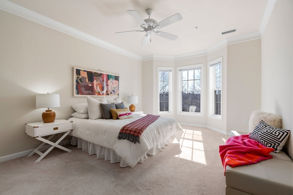 132 Clocktower Dr # 302