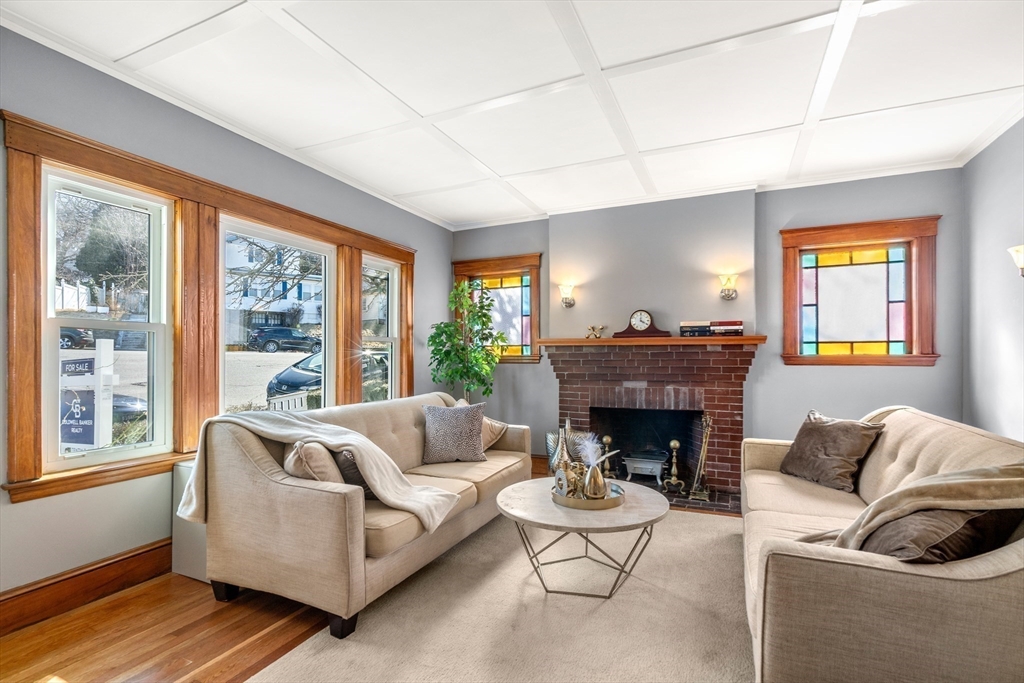 6-8 Charlesview St