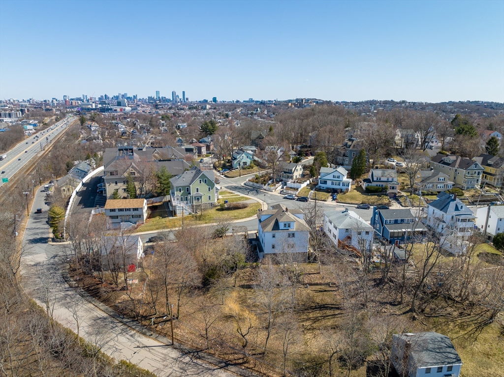 6-8 Charlesview St