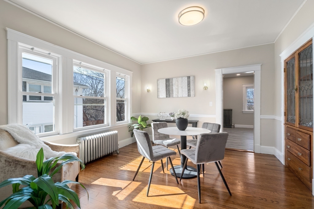 6-8 Charlesview St