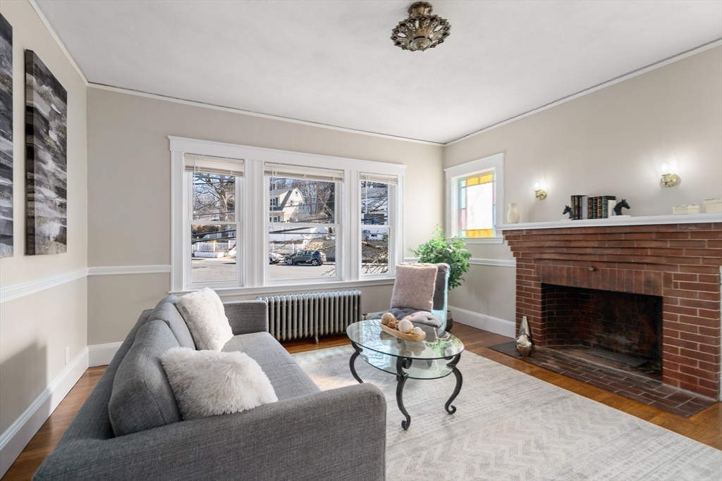 6-8 Charlesview St