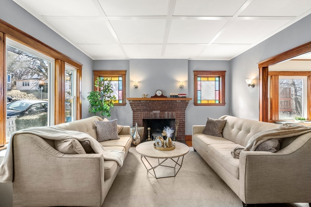 6-8 Charlesview St