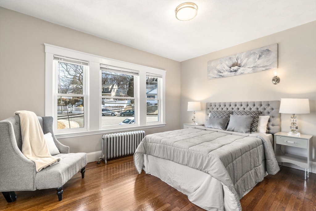 6-8 Charlesview St