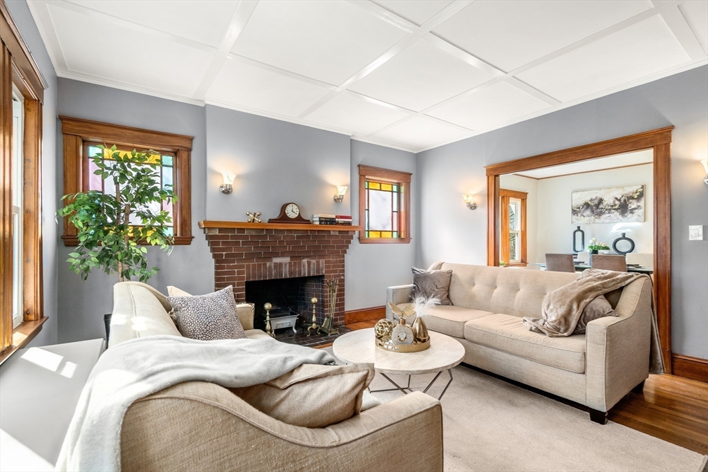 6-8 Charlesview St