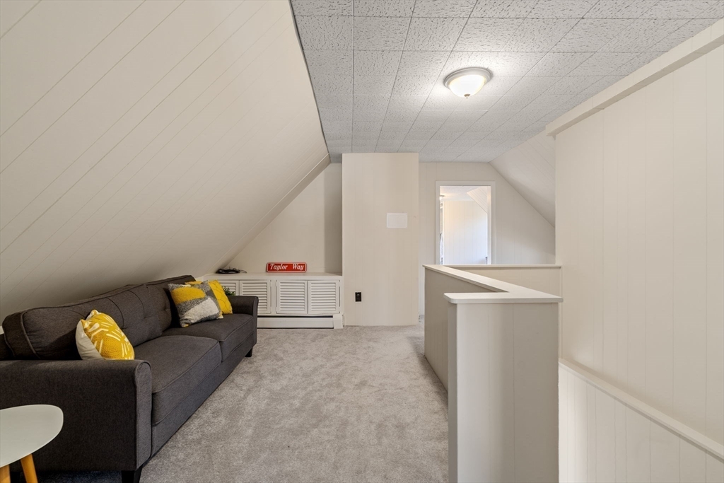 2 Orris Street