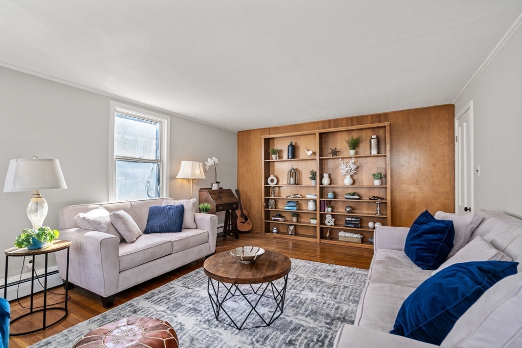 2 Orris Street