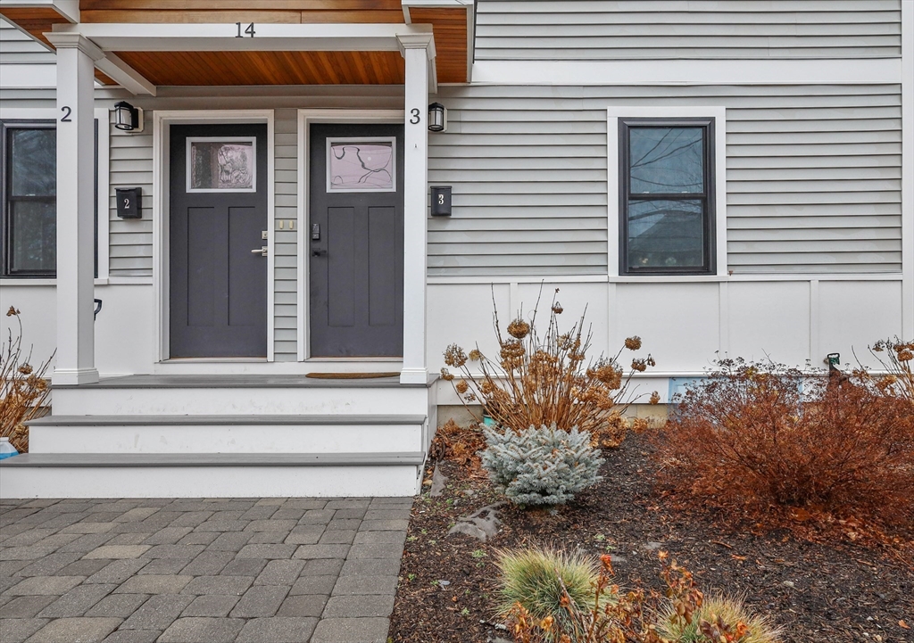14 Rumford Ave # 3
