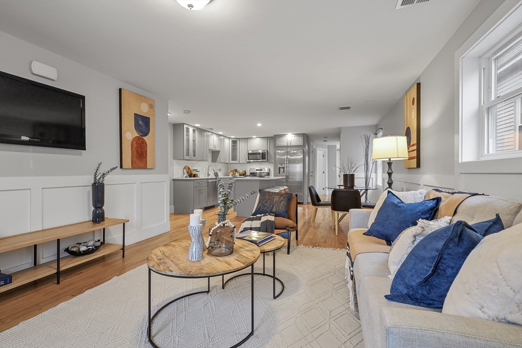 14 Rumford Ave # 3