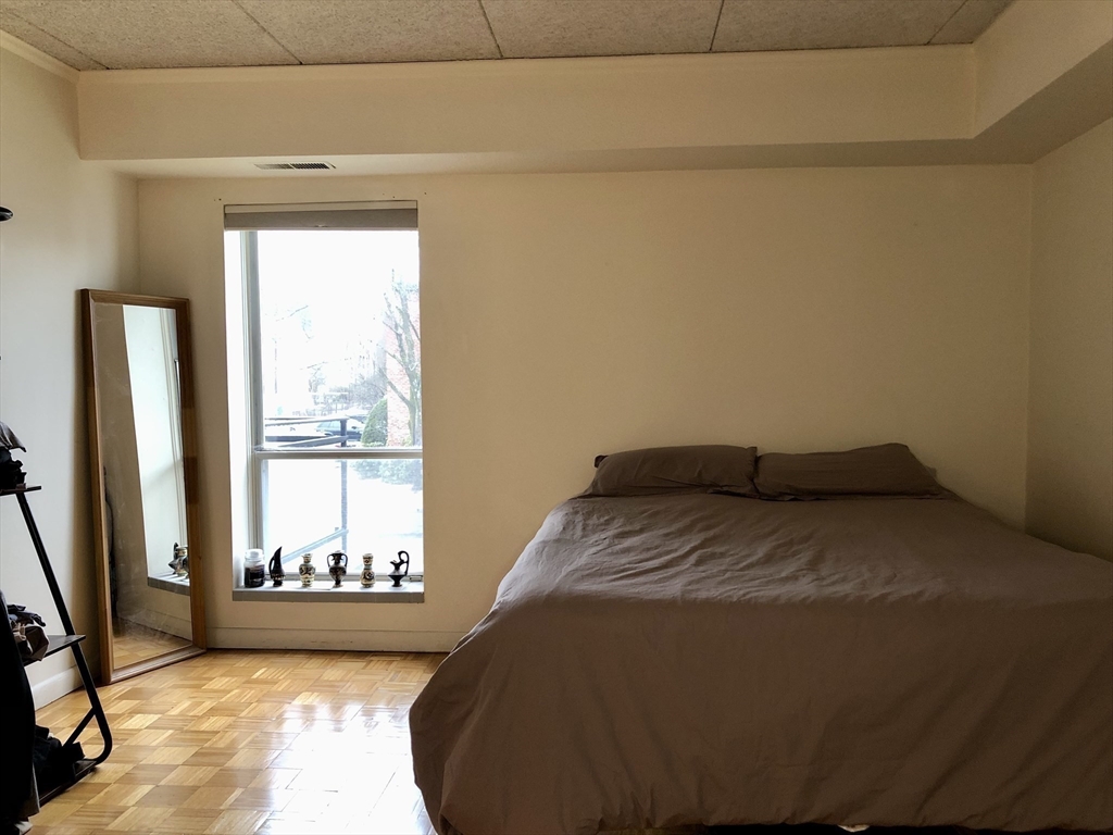 57 Broadlawn Park # 24A