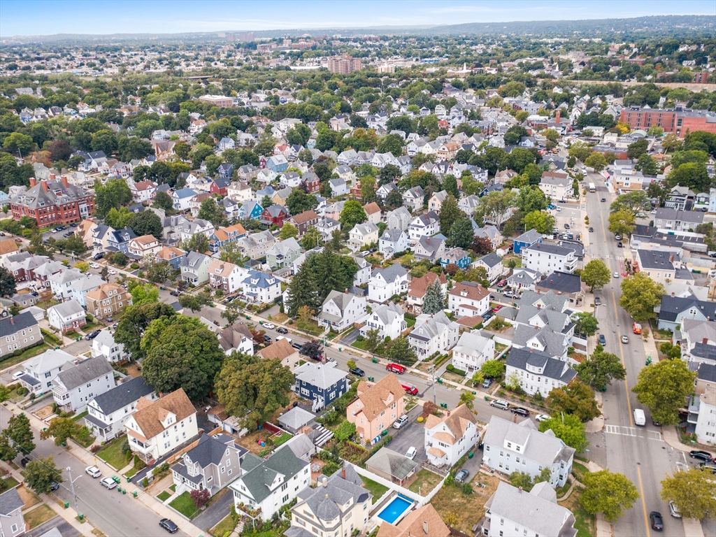 124 Sheridan Ave # 2