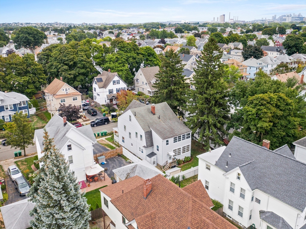 124 Sheridan Ave # 2