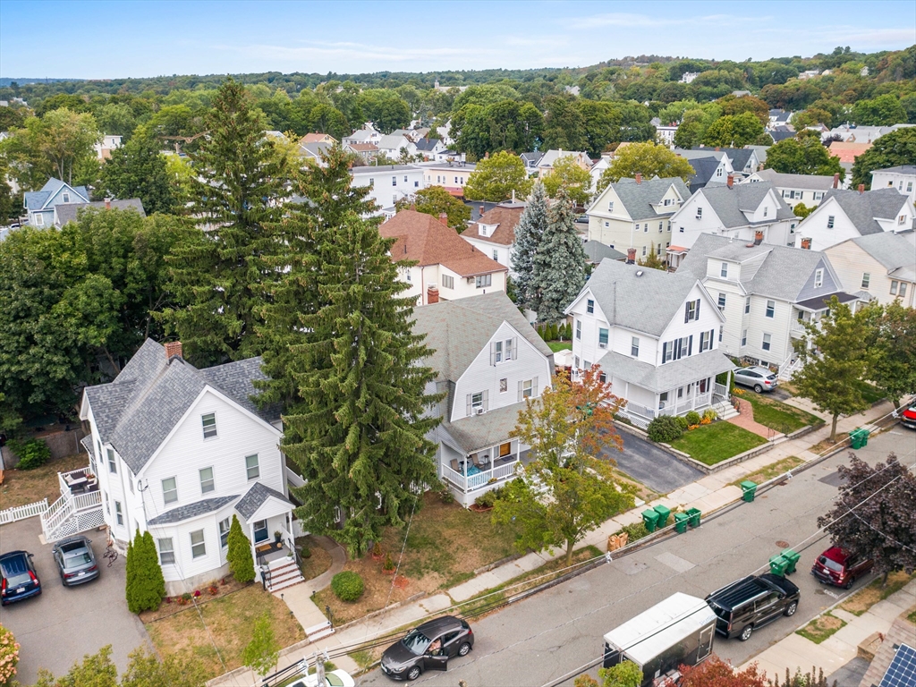 124 Sheridan Ave # 2