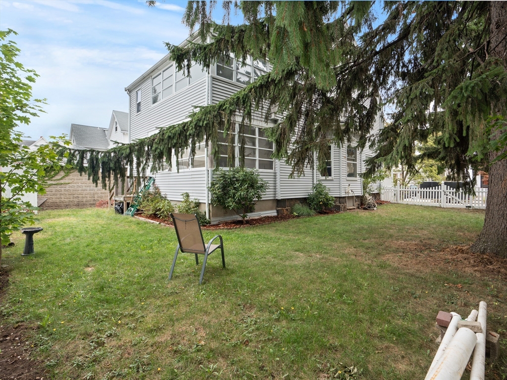 124 Sheridan Ave # 2