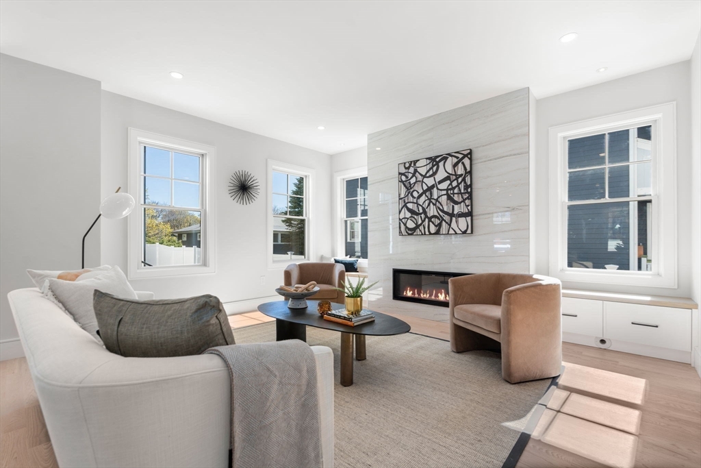19 Vernon Street # 1