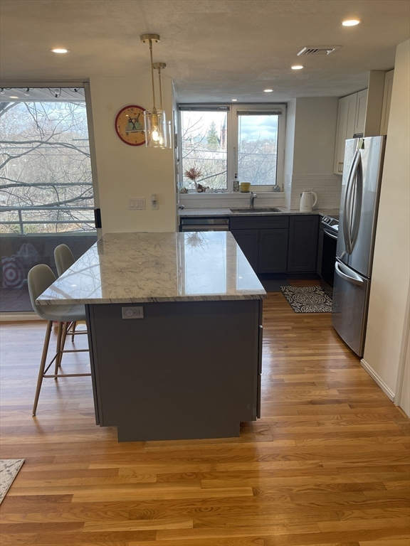 50 Watertown Unit: 305