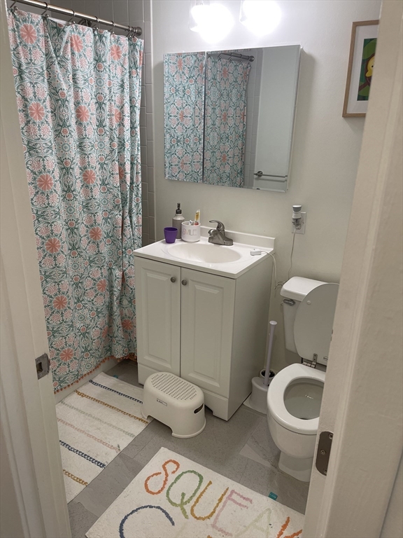 50 Watertown Unit: 305