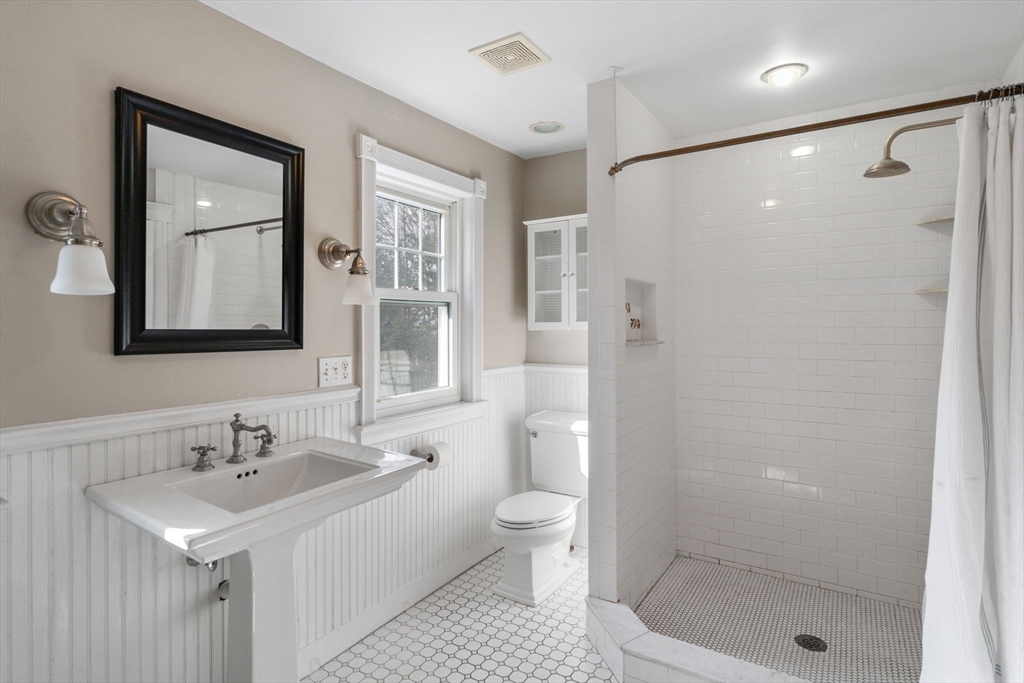 39 Rockland Pl